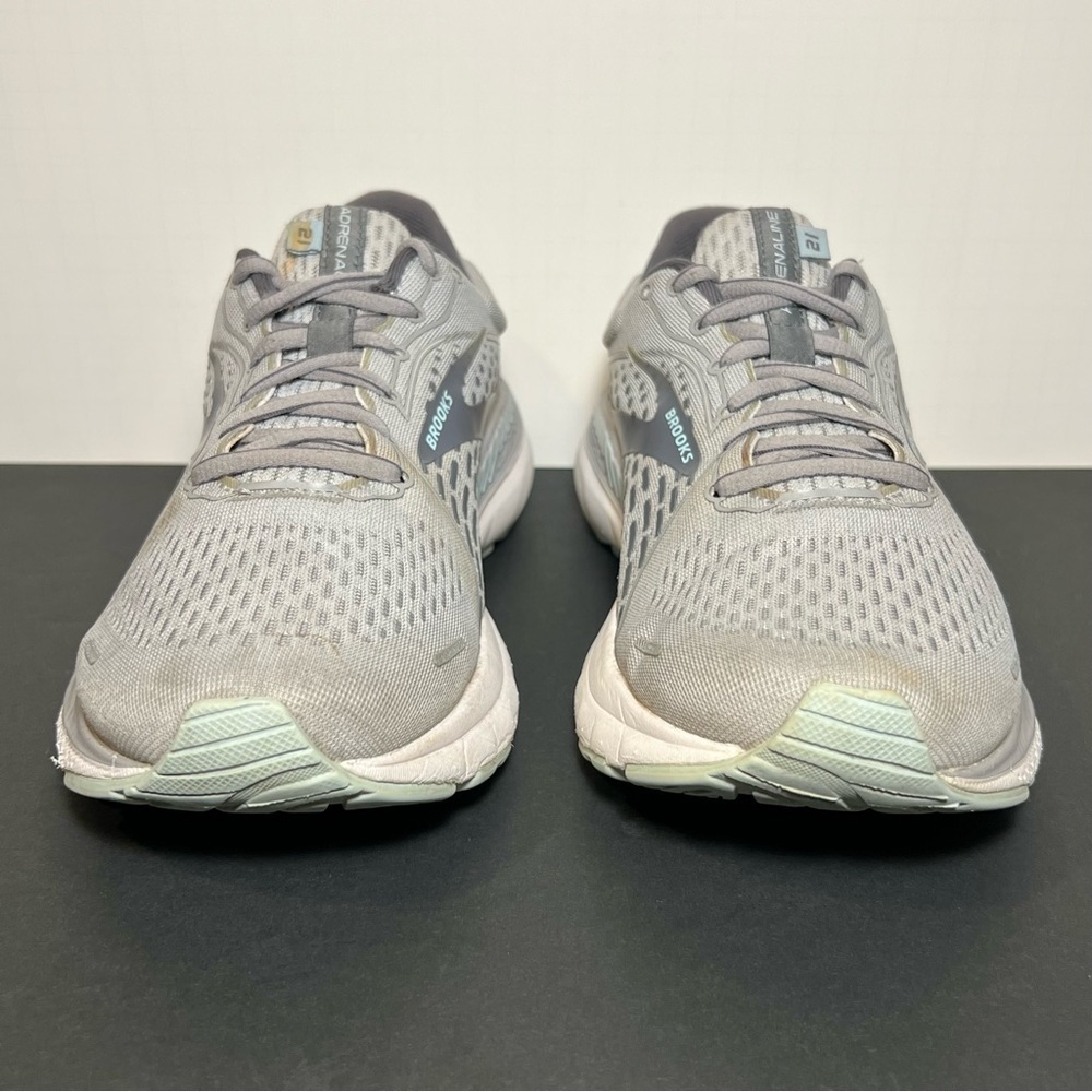 Womens BROOKS Adrenaline GTS 21 Gray Running Shoes / Size 9 - Picture 2 of 9